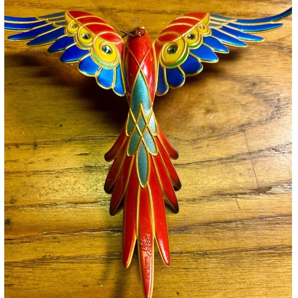 Hallmark 2018 Pretty Parrot Exclusive Beauty of Birds Edythe Kegrize Christmas